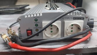 Omvormer /lader 1000W