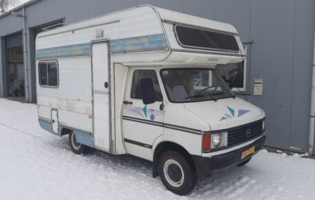 Bedford CF2 camper pioneer opknapper